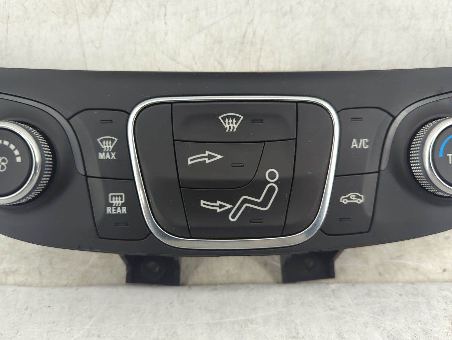 2019-2021 Chevrolet Equinox Climate Control Module Temperature AC/Heater Replacement P/N:84422503 7370200000000X Fits OEM Us