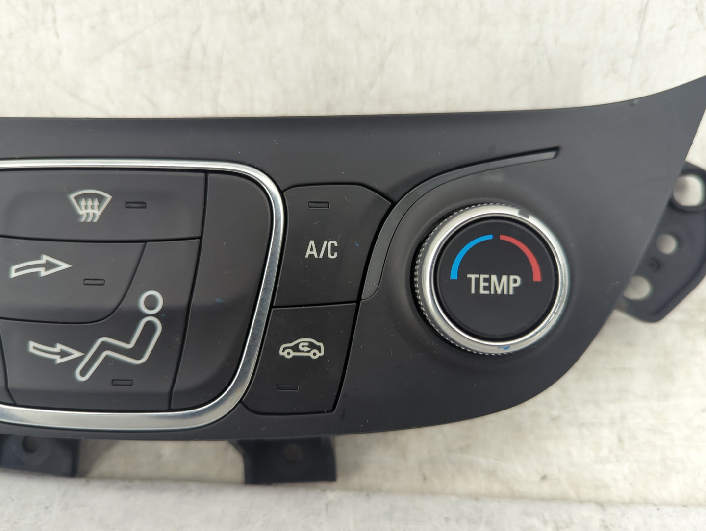 2019-2021 Chevrolet Equinox Climate Control Module Temperature AC/Heater Replacement P/N:84422503 7370200000000X Fits OEM Us