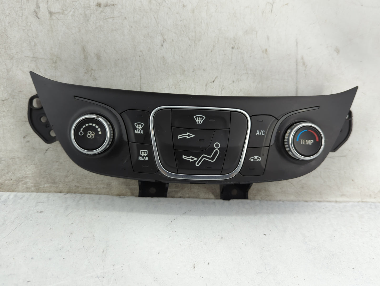 2019-2021 Chevrolet Equinox Climate Control Module Temperature AC/Heater Replacement P/N:84422503 Fits Fits 2019 2020 2021 O