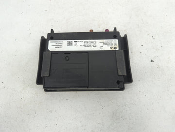 2019-2022 Chevrolet Equinox Radio AM FM Cd Player Receiver Replacement P/N:84644344 7520400000000X Fits Fits 2019 2020 2021 
