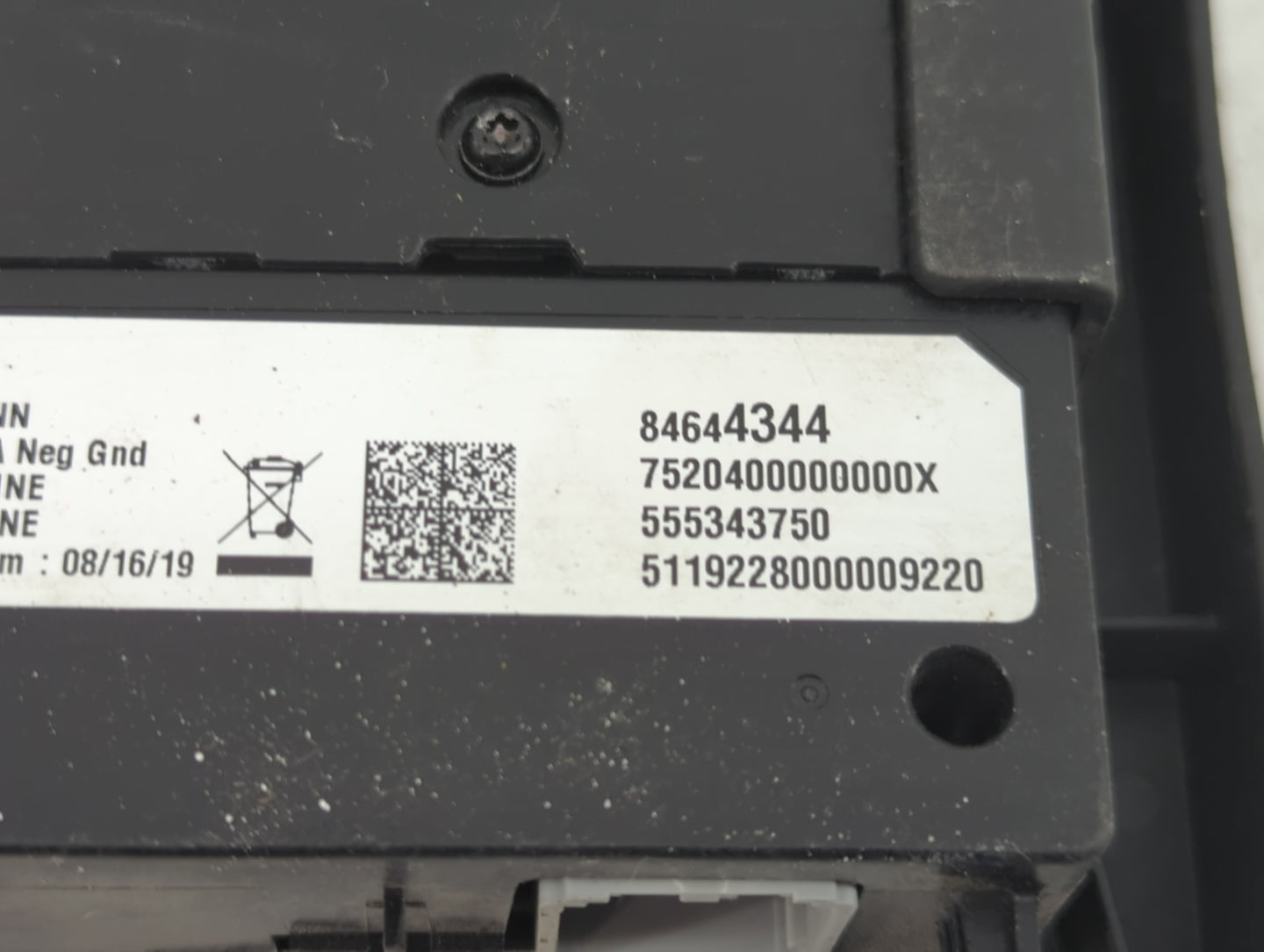 2019-2022 Chevrolet Equinox Radio AM FM Cd Player Receiver Replacement P/N:84644344 7520400000000X Fits Fits 2019 2020 2021 