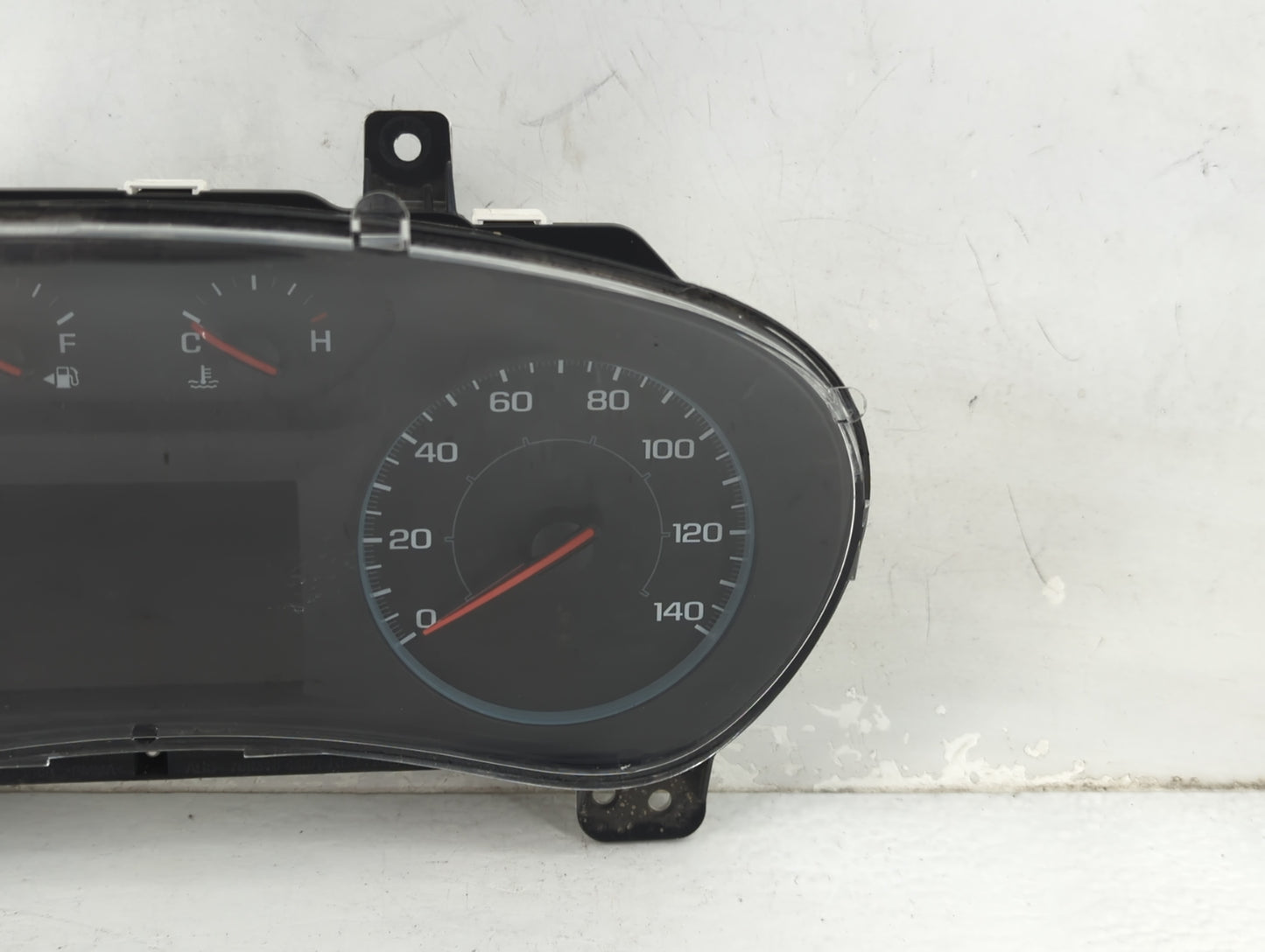 2019-2022 Chevrolet Equinox Instrument Cluster Speedometer Gauges P/N:84625643 Fits Fits 2019 2020 2021 2022 OEM Used Auto P