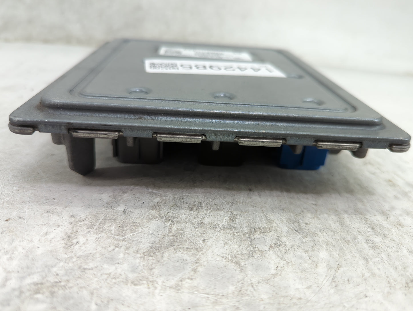 2020-2022 Chevrolet Equinox PCM Engine Control Computer ECU ECM PCU OEM P/N:12702989 Fits Fits 2020 2021 2022 OEM Used Auto 