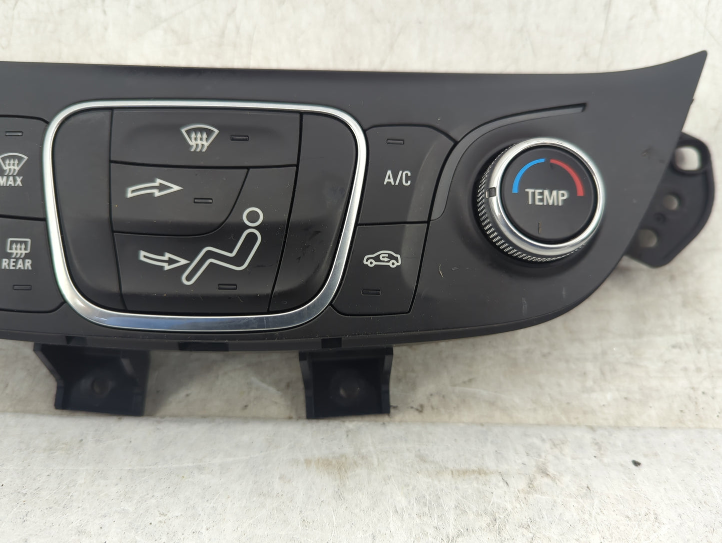 2018-2021 Chevrolet Equinox Climate Control Module Temperature AC/Heater Replacement P/N:84422503 7370200000000X Fits OEM Us