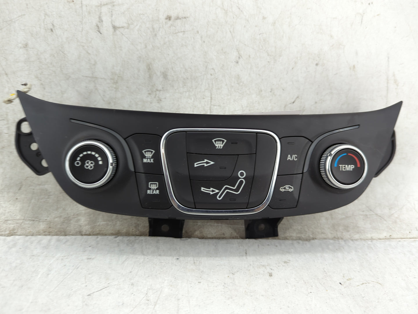 2020 Chevrolet Equinox Climate Control Module Temperature AC/Heater Replacement P/N:84422503 7370200000000 Fits OEM Used Aut