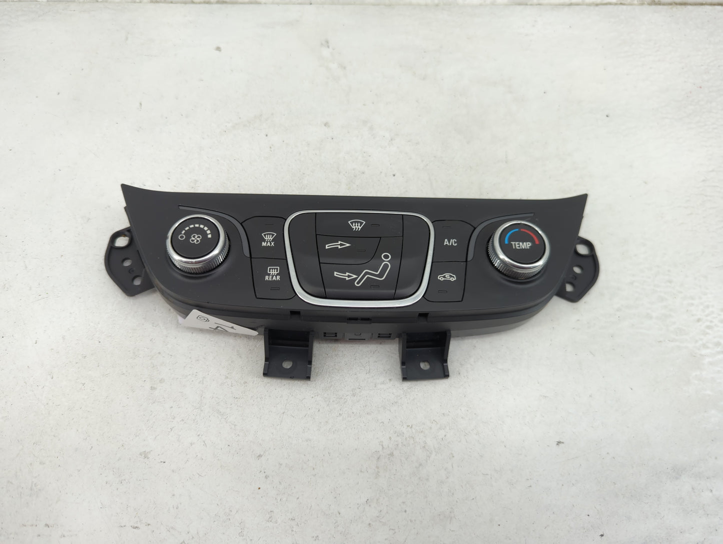 2019-2021 Chevrolet Equinox Climate Control Module Temperature AC/Heater Replacement P/N:84422503 7370200000000X Fits OEM Us