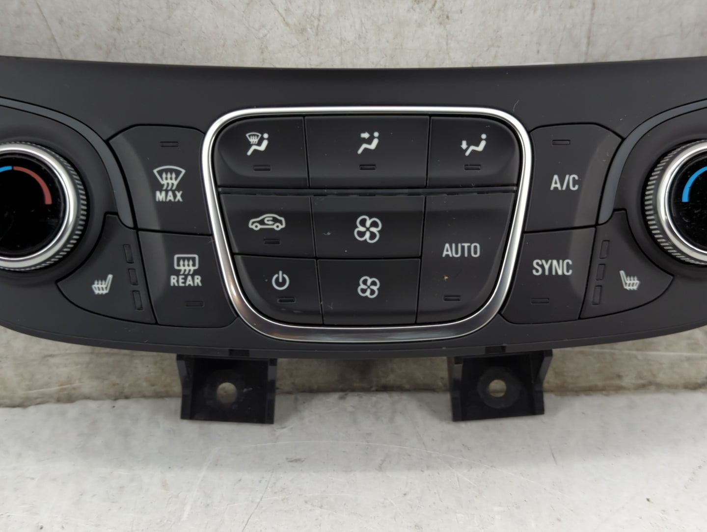 2020 Chevrolet Equinox Climate Control Module Temperature AC/Heater Replacement P/N:84612976 QFGM535A Fits Fits 2018 2019 20