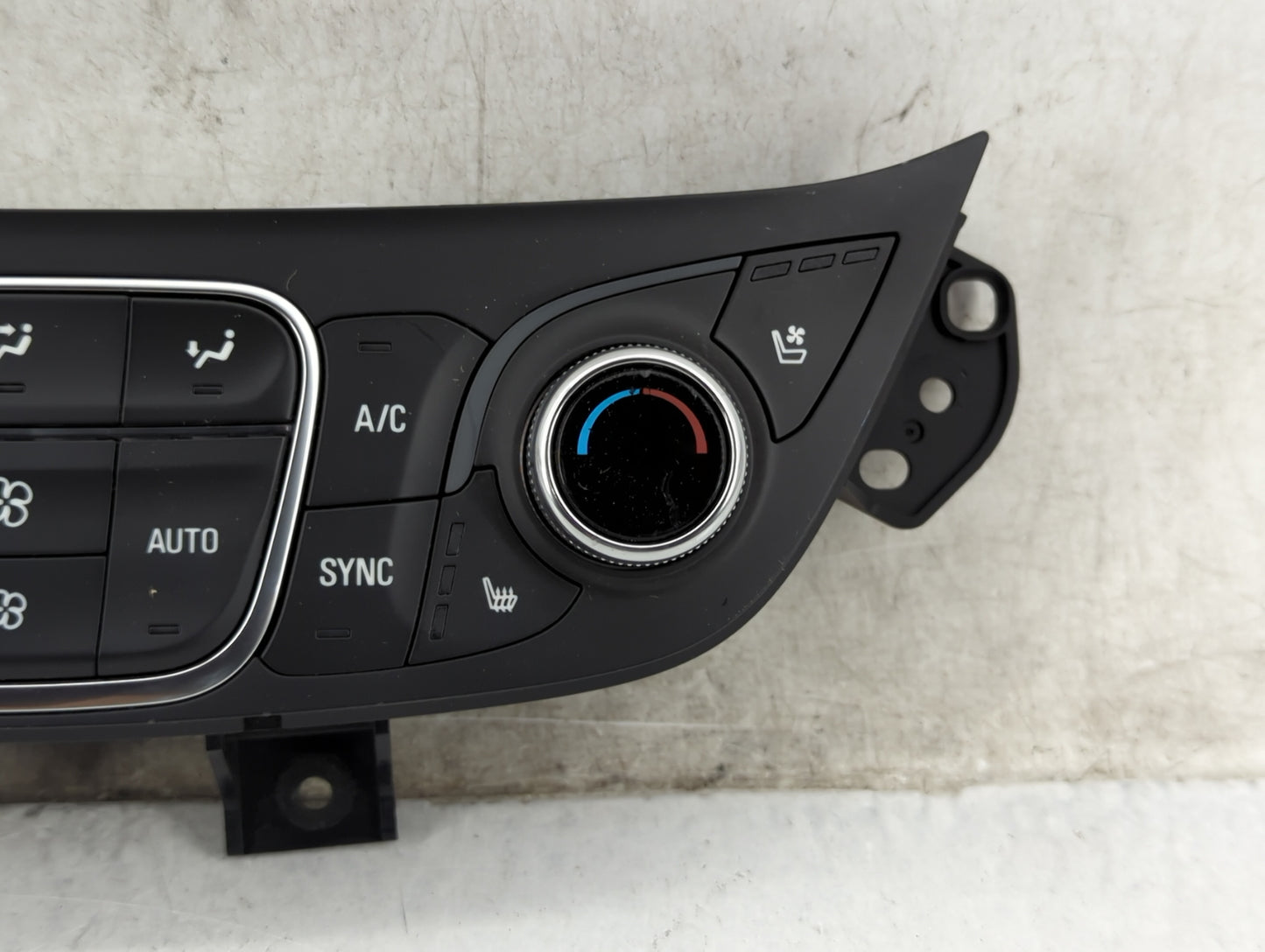 2020 Chevrolet Equinox Climate Control Module Temperature AC/Heater Replacement P/N:84612976 QFGM535A Fits Fits 2018 2019 20