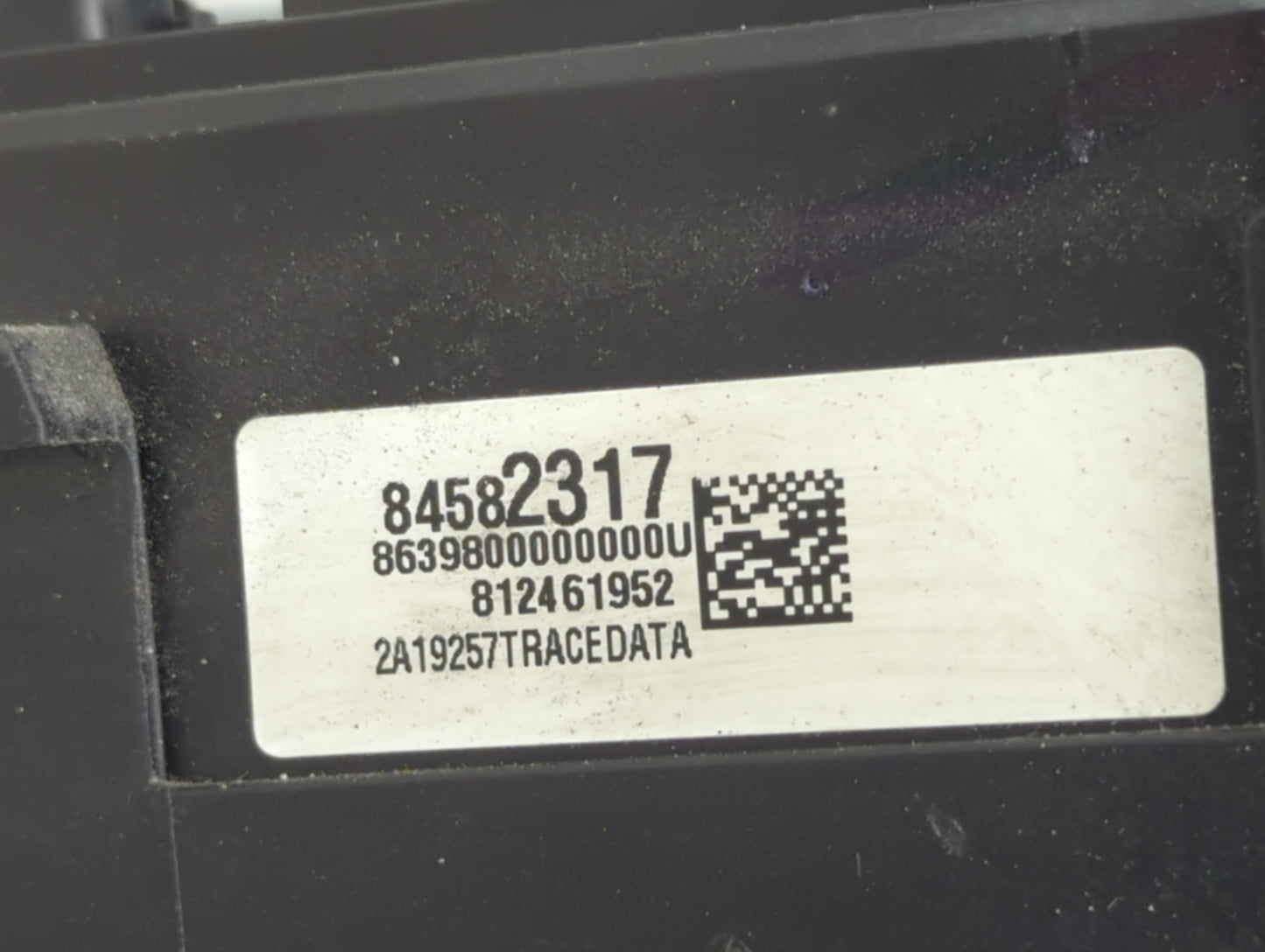 2018-2022 Chevrolet Equinox Fusebox Fuse Box Panel Relay Module P/N:13500128 13500114, 13598349 Fits Fits 2018 2019 2020 202