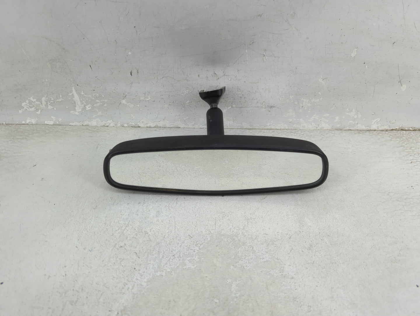 2018-2022 Chevrolet Equinox Interior Rear View Mirror Replacement OEM Fits OEM Used Auto Parts - Oemusedautoparts1.com