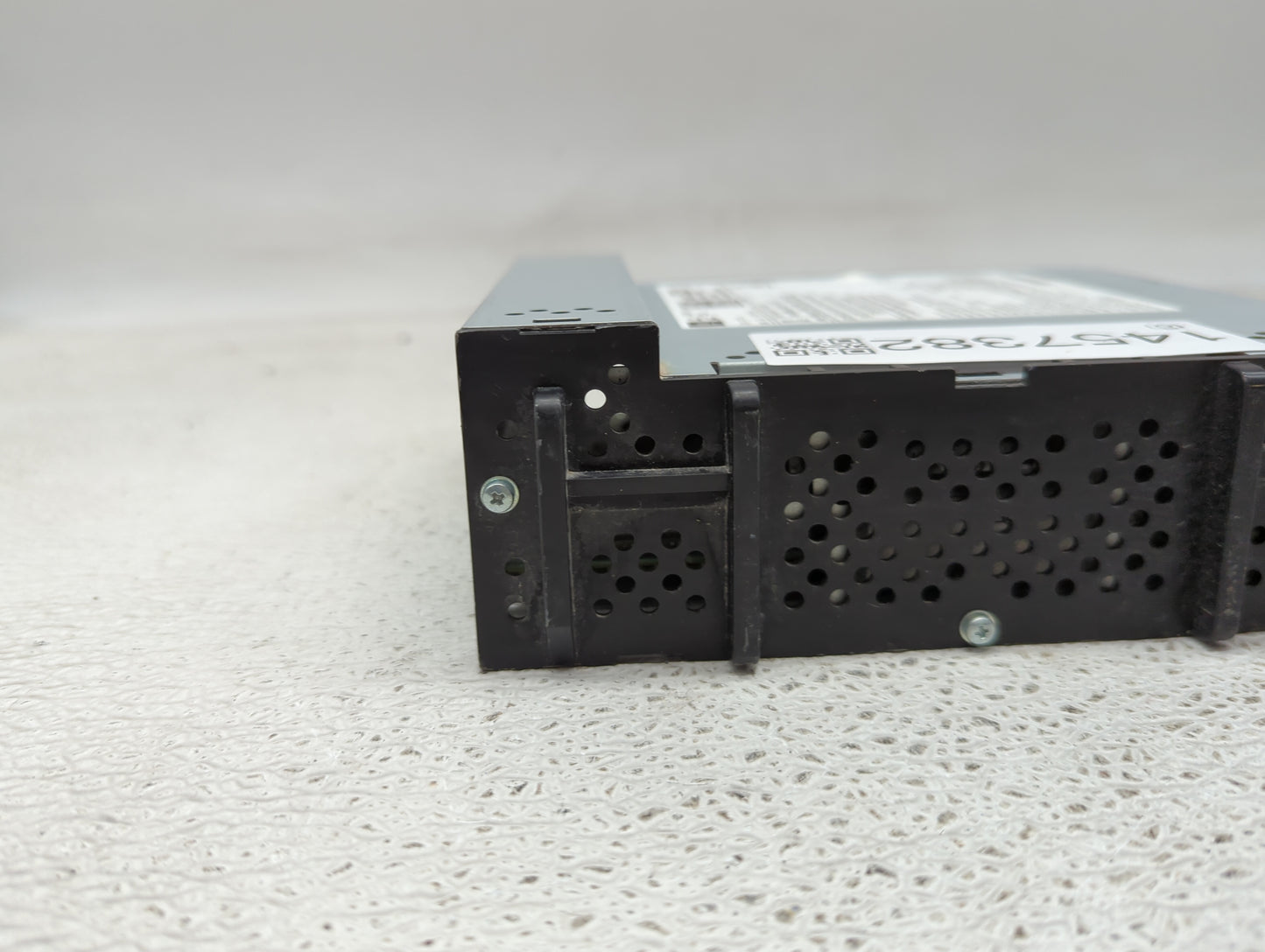 2020 Chevrolet Equinox Radio AM FM Cd Player Receiver Replacement P/N:84785825 812425551, A1200522005BD17M Fits OEM Used Aut