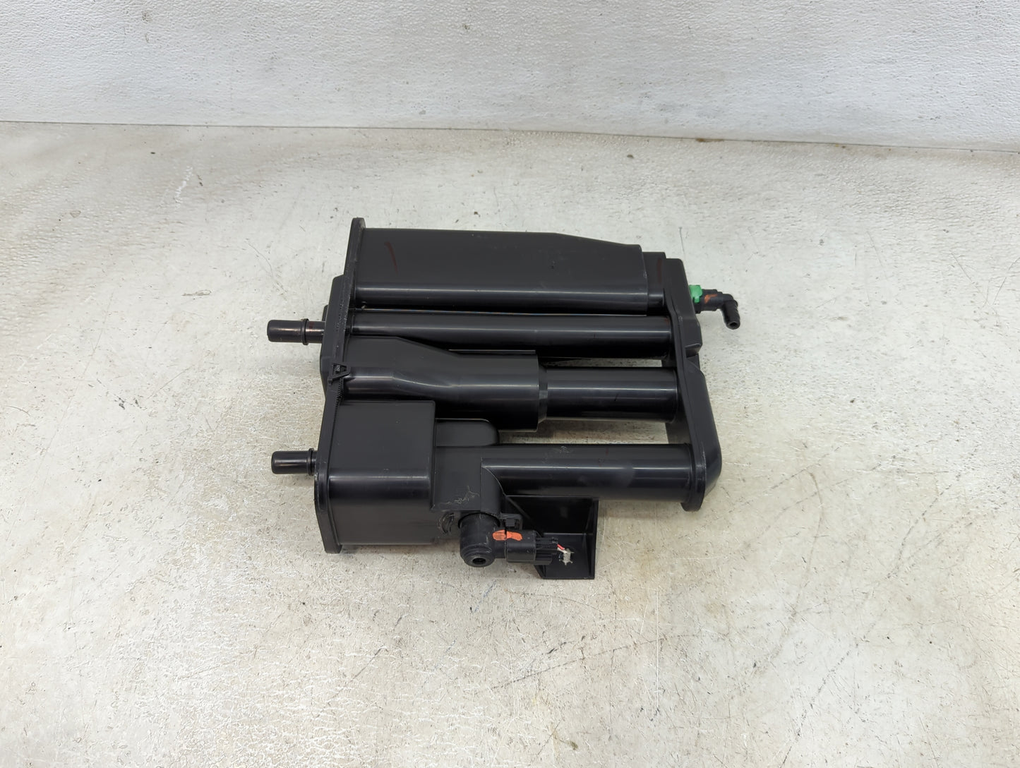 2020 Chevrolet Equinox Fuel Vapor Charcoal Canister 1460178 - Oemusedautoparts1.com