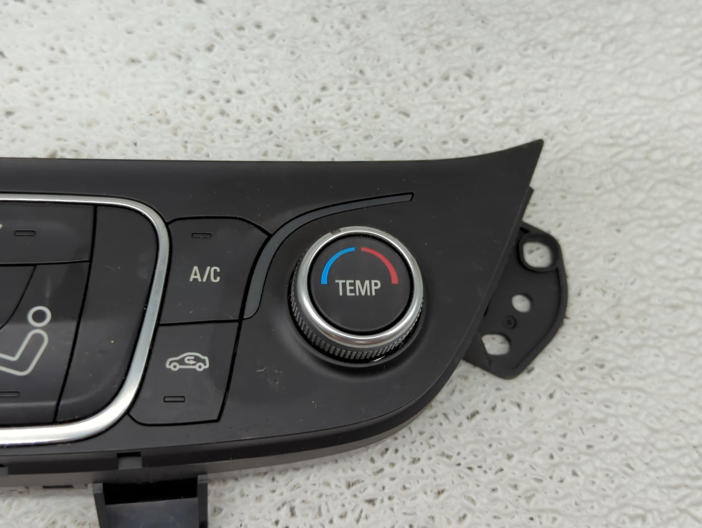 2019-2021 Chevrolet Equinox Climate Control Module Temperature AC/Heater Replacement P/N:84422503 Fits Fits 2019 2020 2021 O