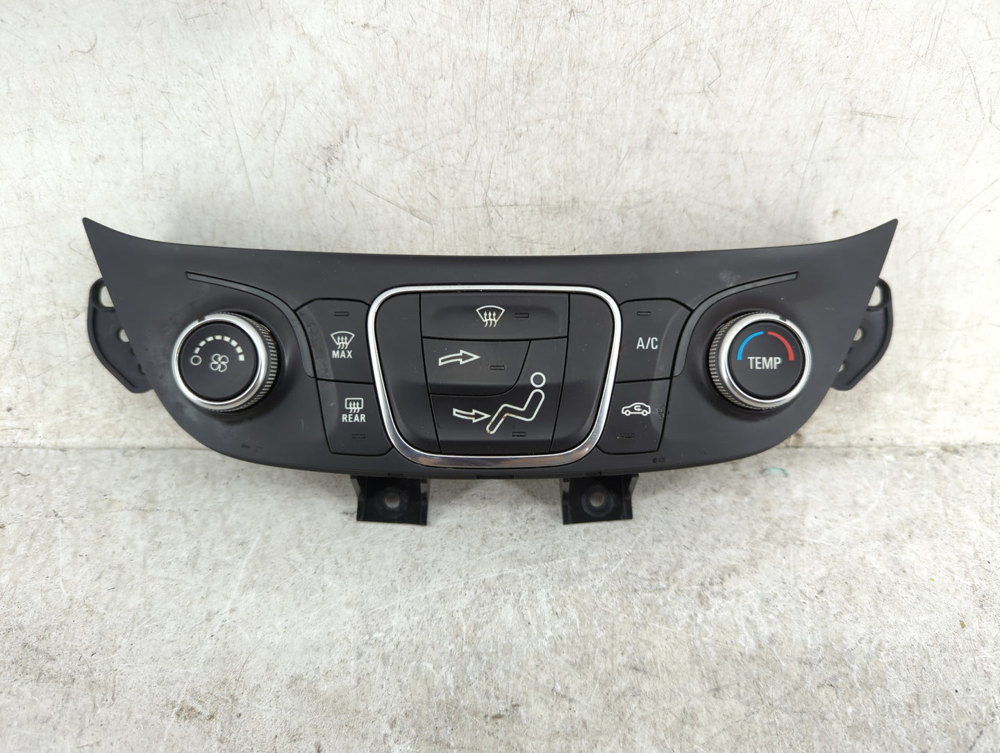 2019-2021 Chevrolet Equinox Climate Control Module Temperature AC/Heater Replacement P/N:84422503 Fits Fits 2019 2020 2021 O