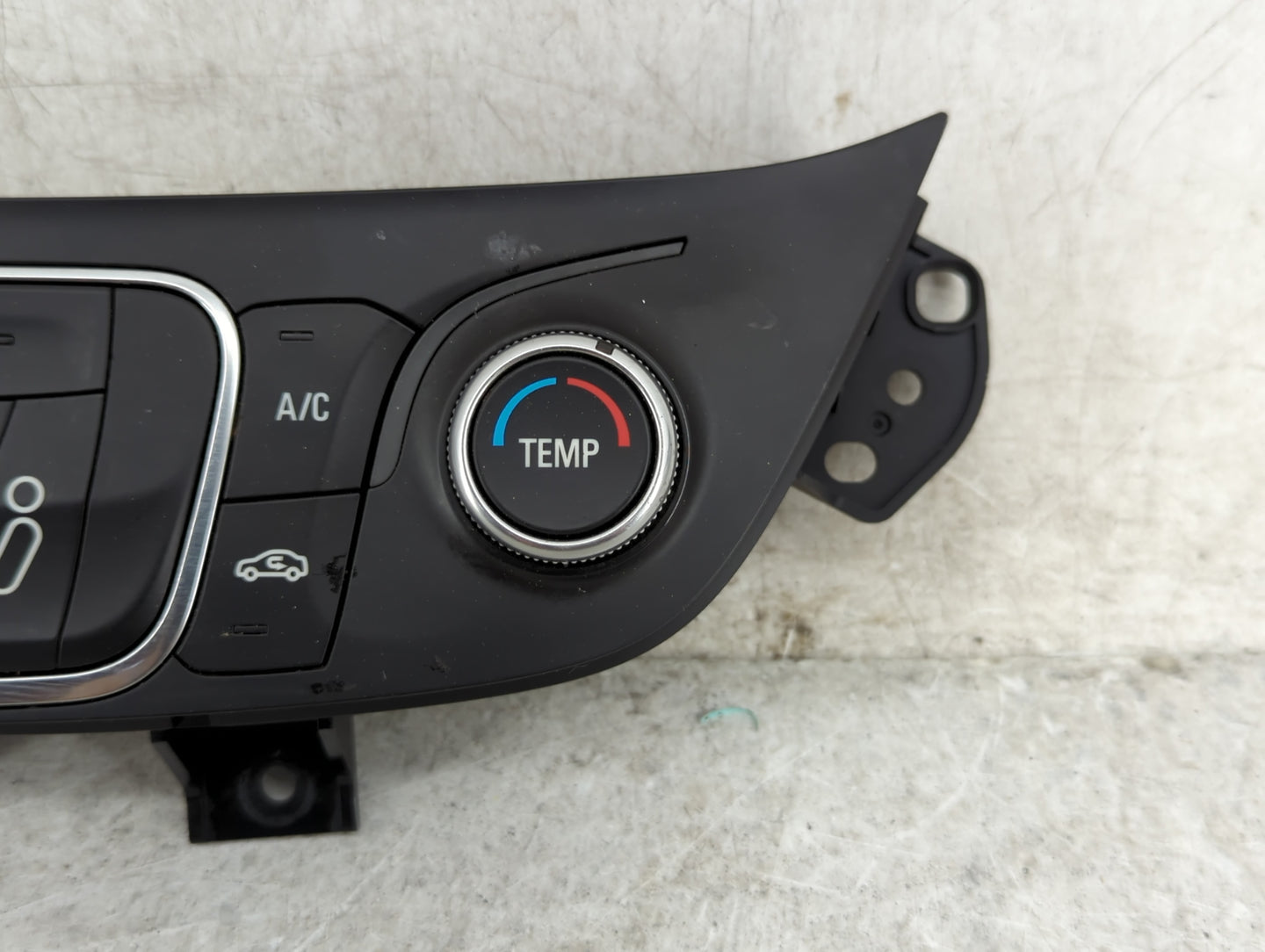2019-2021 Chevrolet Equinox Climate Control Module Temperature AC/Heater Replacement P/N:84422503 Fits Fits 2019 2020 2021 O