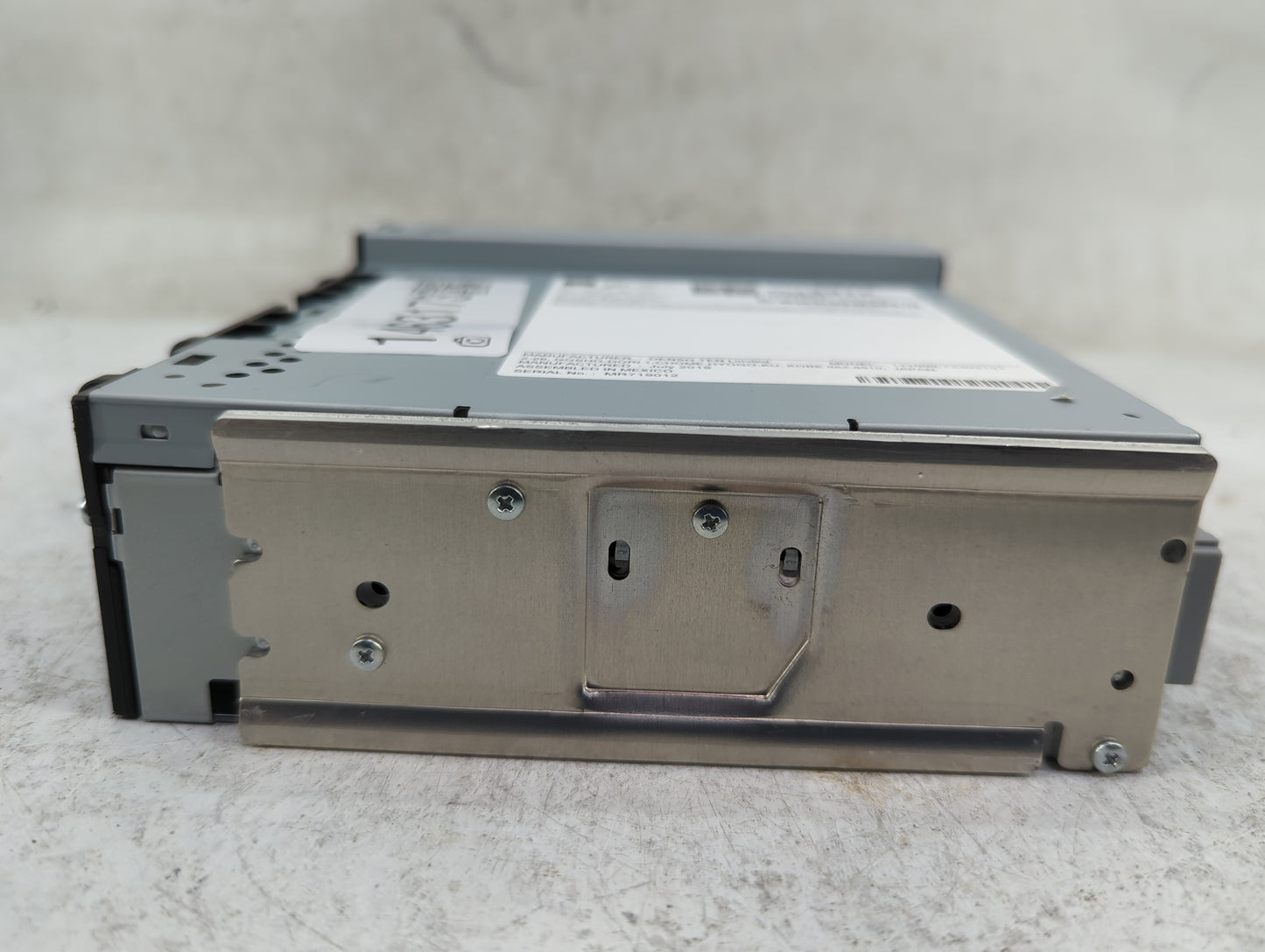 2020-2022 Chevrolet Equinox Radio AM FM Cd Player Receiver Replacement P/N:84762976 Fits Fits 2020 2021 2022 OEM Used Auto P