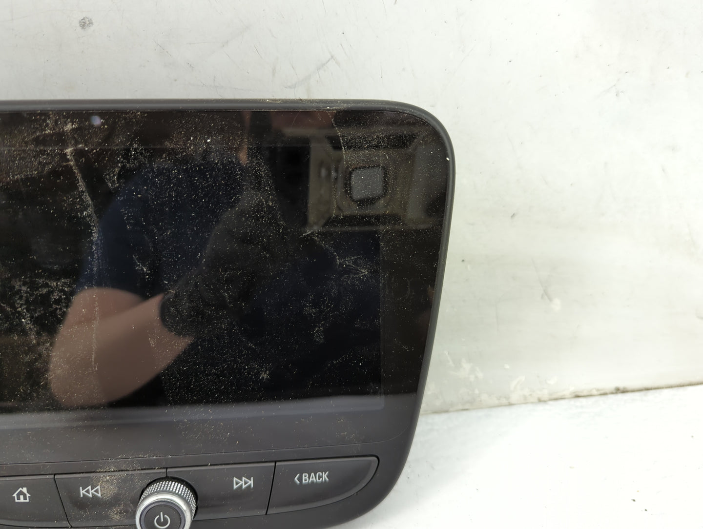 2019-2022 Chevrolet Equinox Radio Control Panel 1463599 - Oemusedautoparts1.com