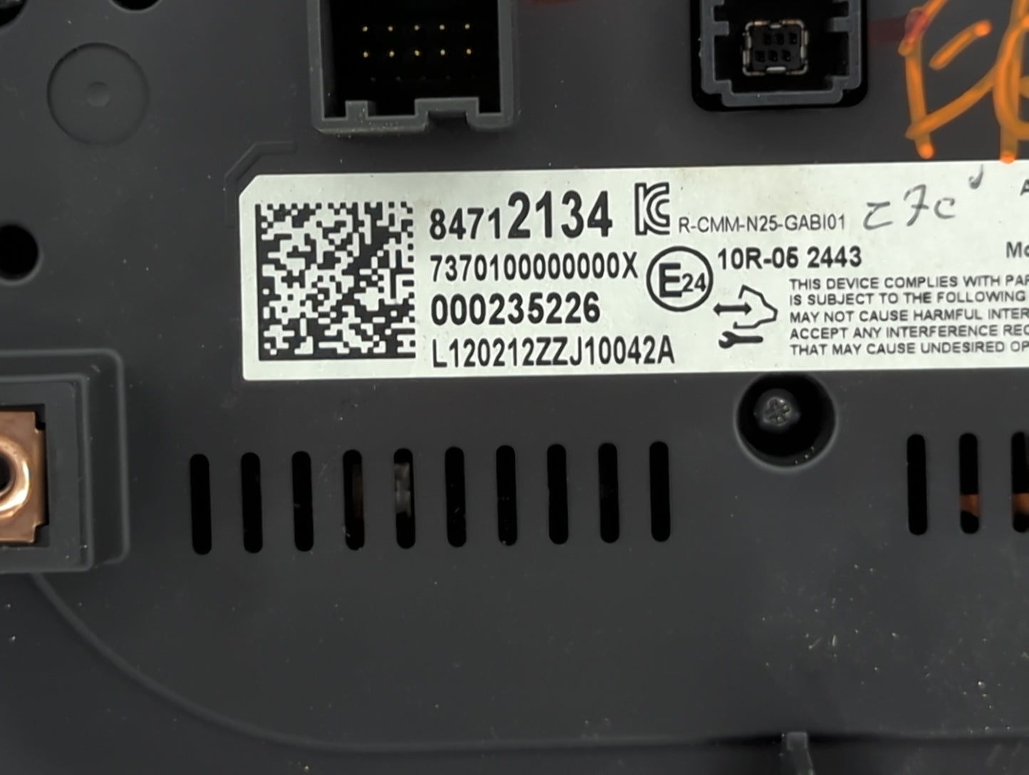 2019-2022 Chevrolet Equinox Radio Control Panel 1463599 - Oemusedautoparts1.com