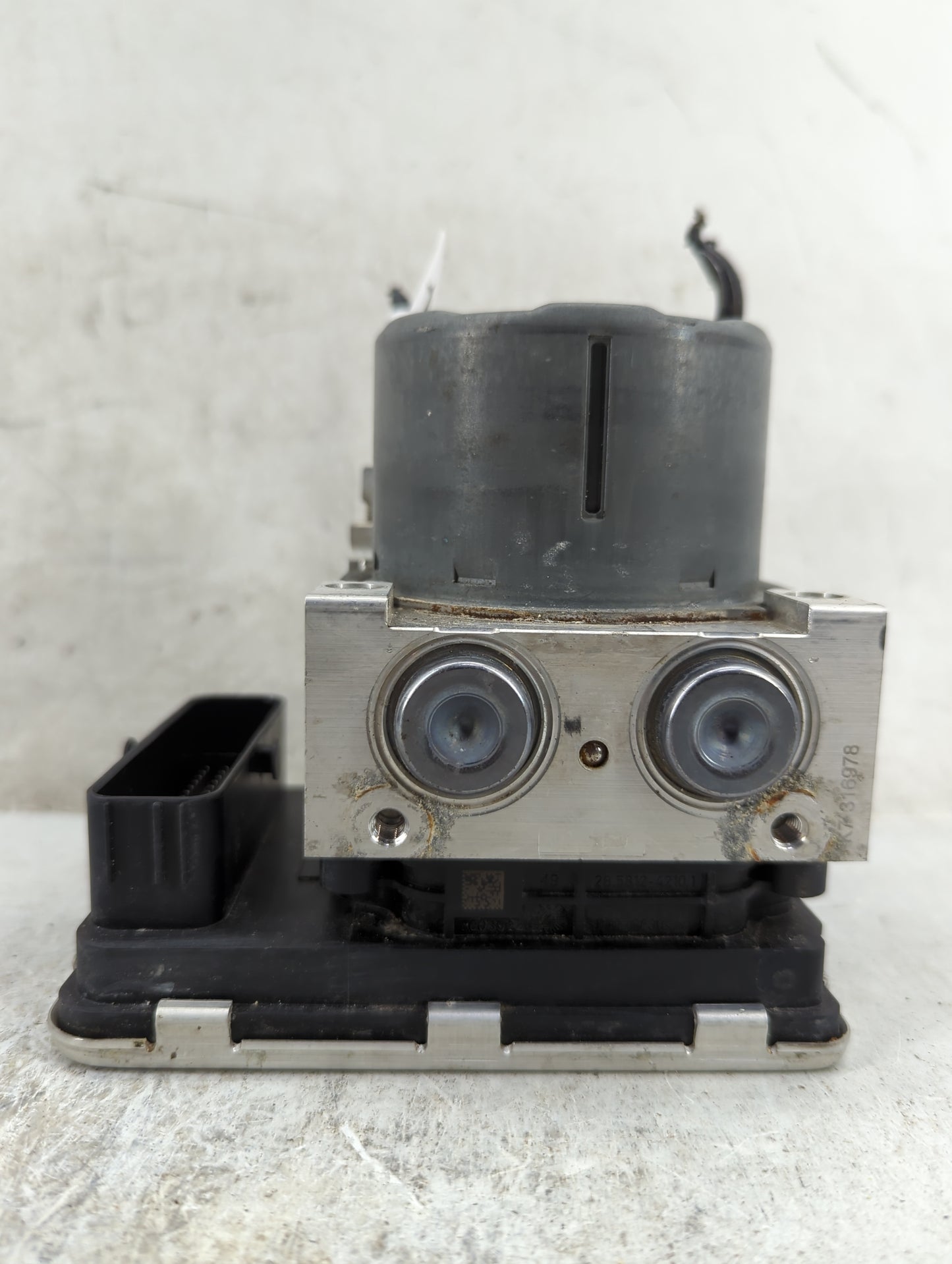 2020-2022 Chevrolet Equinox ABS Pump Control Module Replacement P/N:84825144 806052304, 25.0915-65513 Fits Fits 2020 2021 20