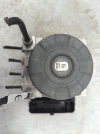 2020-2022 Chevrolet Equinox Anti-Lock Brake ABS Pump Module Actuator OEM P/N:84825144 806052304 Fits Fits 2020 2021 2022 OEM