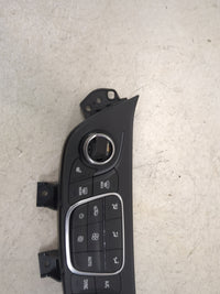 2020-2022 Chevrolet Equinox Climate Control Module Temperature AC/Heater Replacement P/N:84612975 Fits Fits 2020 2021 2022 O