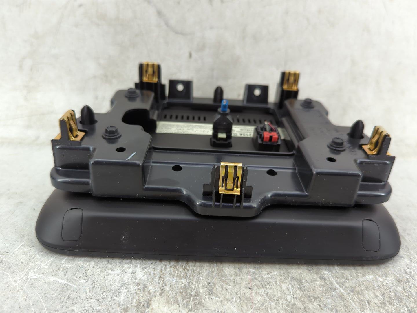 2019-2022 Chevrolet Equinox Radio Control Panel 1467931 - Oemusedautoparts1.com