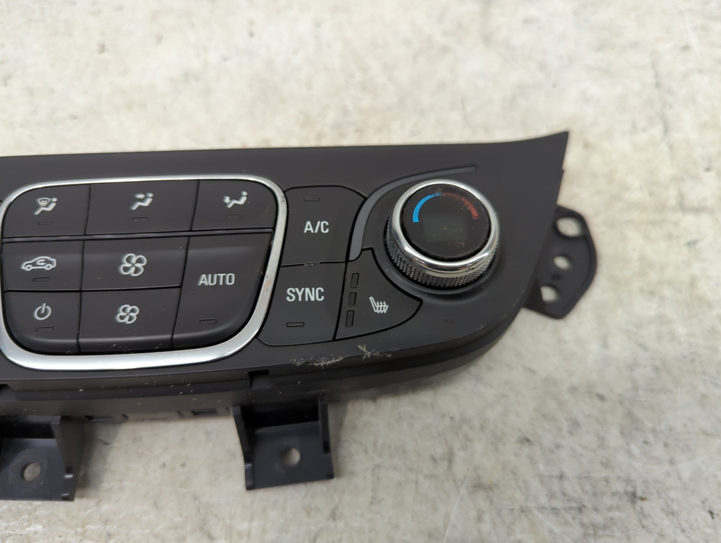 2019-2021 Chevrolet Equinox Climate Control Module Temperature AC/Heater Replacement P/N:84612975 Fits Fits 2019 2020 2021 O