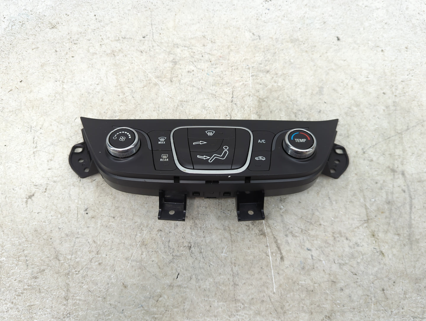 2018-2021 Chevrolet Equinox Climate Control Module Temperature AC/Heater Replacement P/N:84422503 73702000000 Fits OEM Used 