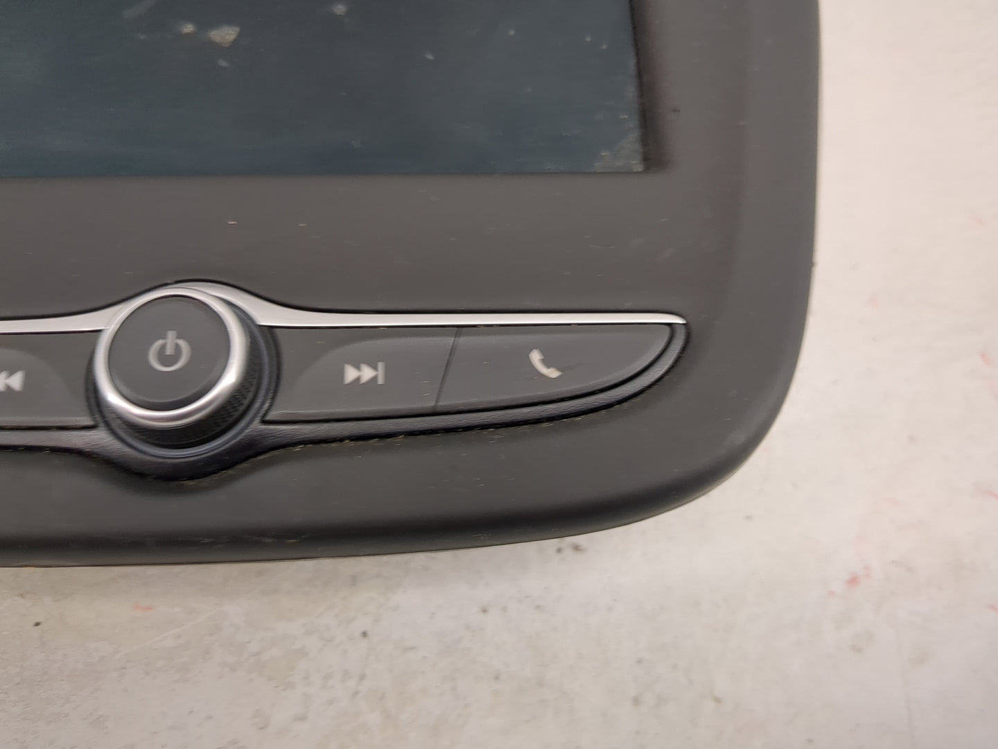 2020 Chevrolet Equinox Information Display Screen 1469708 - Oemusedautoparts1.com