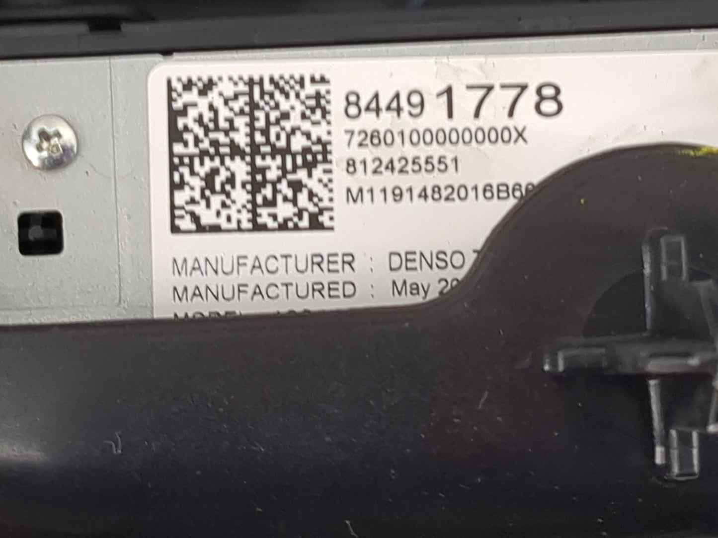 2020 Chevrolet Equinox Information Display Screen 1469708 - Oemusedautoparts1.com