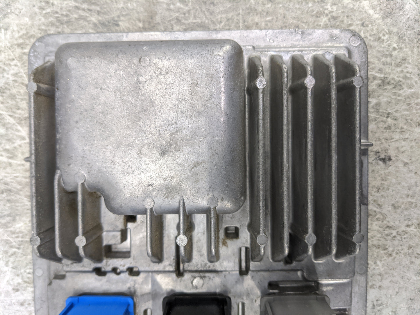 2018-2020 Chevrolet Equinox PCM Engine Control Computer ECU ECM PCU OEM P/N:12702505 1310101000000X Fits OEM Used Auto Parts