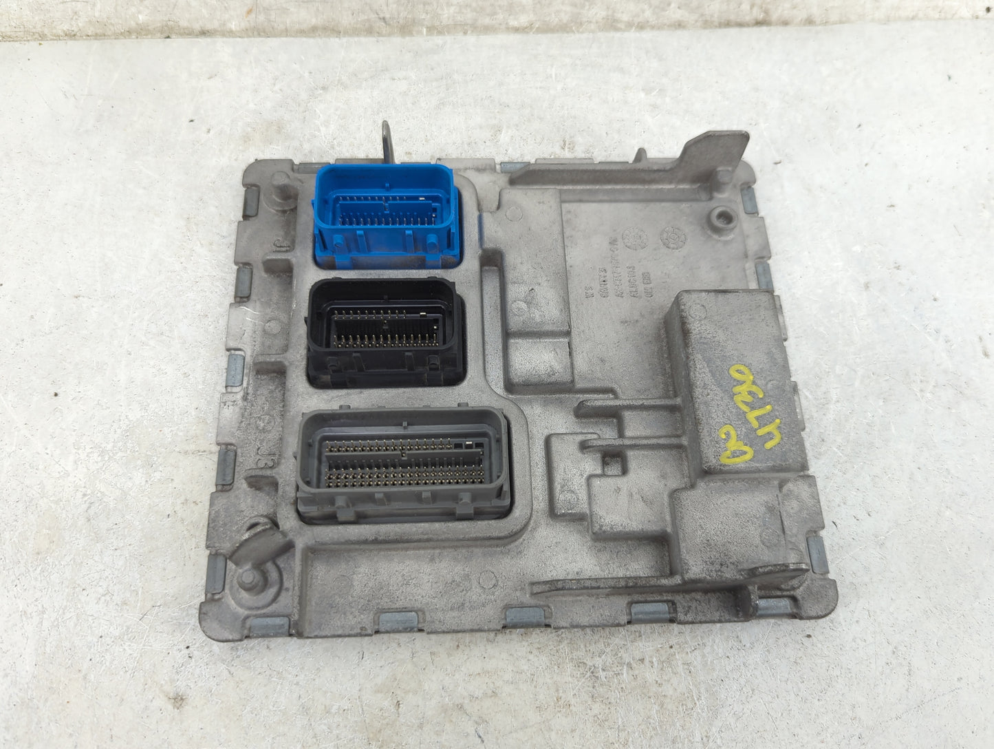 2020-2022 Chevrolet Equinox PCM Engine Control Computer ECU ECM PCU OEM P/N:12702989 12696017 Fits Fits 2020 2021 2022 OEM U
