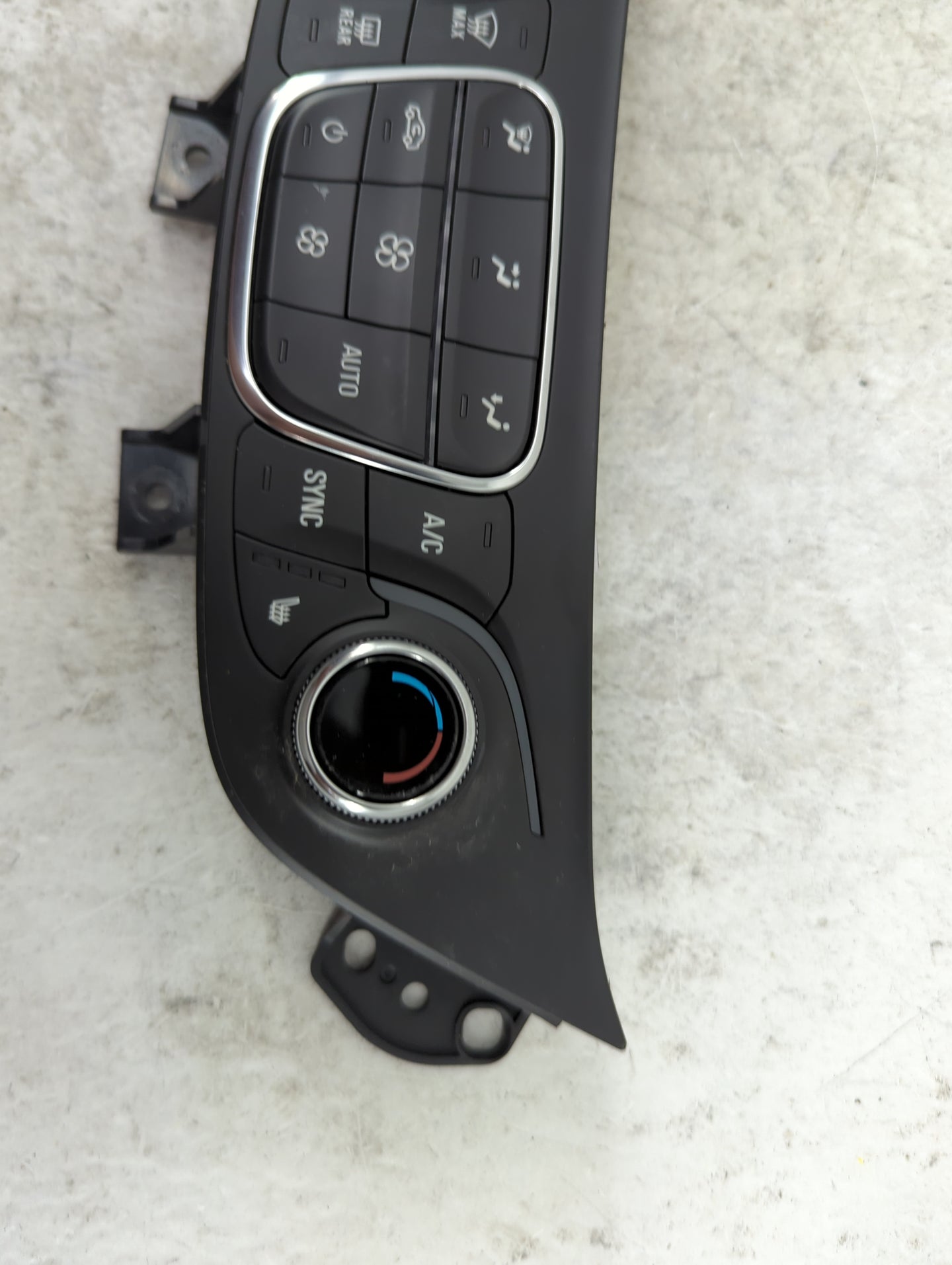 2020-2022 Chevrolet Equinox Climate Control Module Temperature AC/Heater Replacement P/N:84612975 737020000000X Fits OEM Use