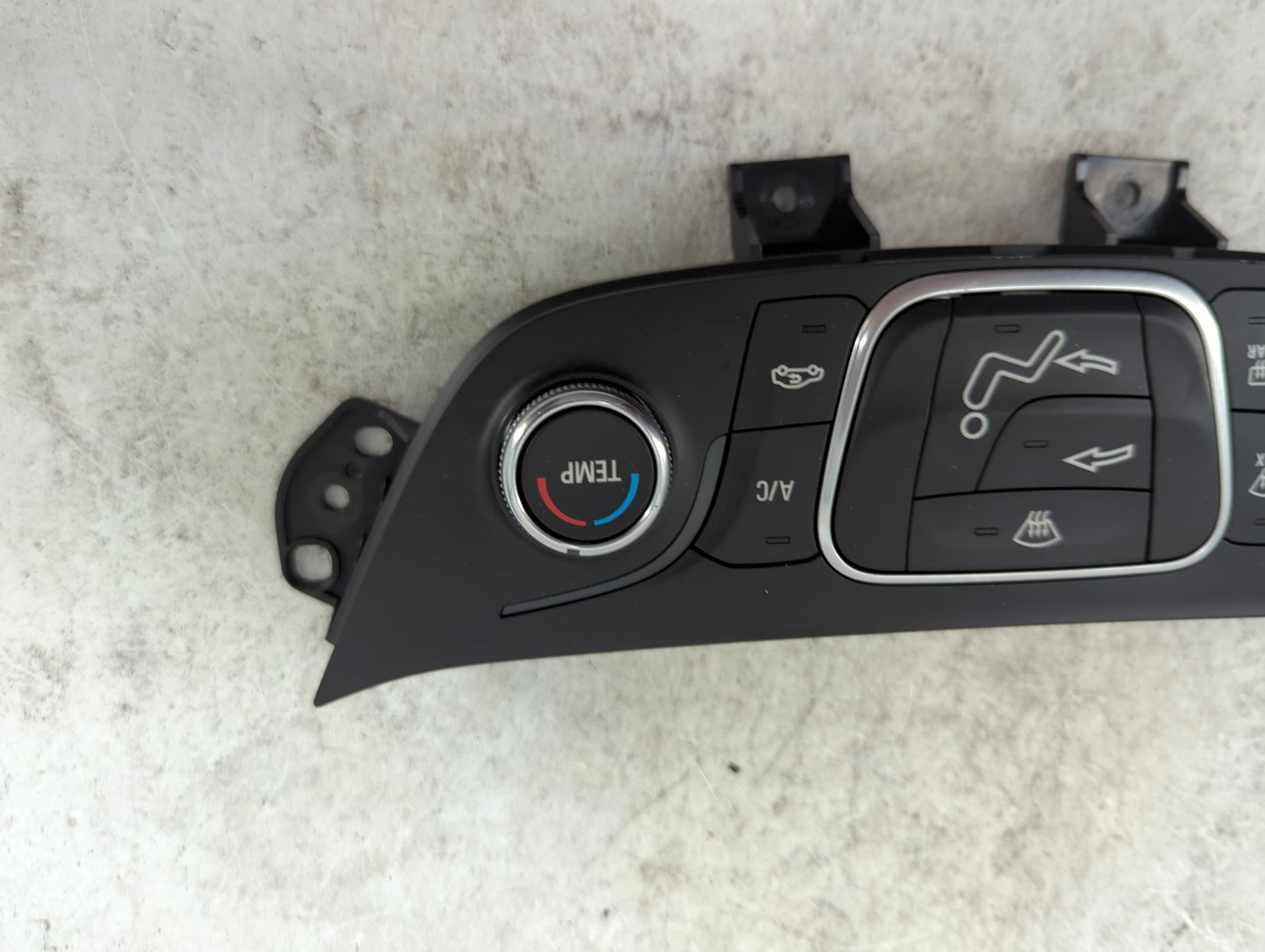 2019-2021 Chevrolet Equinox Climate Control Module Temperature AC/Heater Replacement P/N:84422503 737020000000000X Fits OEM 