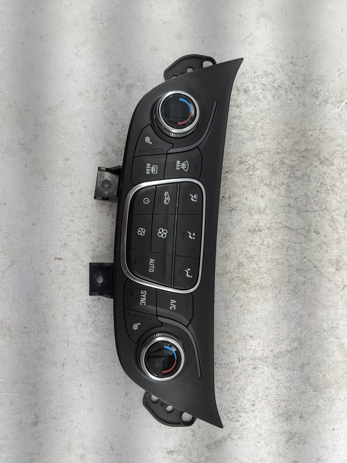 2020-2022 Chevrolet Equinox Climate Control Module Temperature AC/Heater Replacement P/N:84612975 737020000000X Fits OEM Use