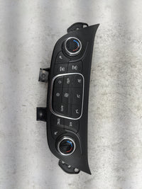 2020-2022 Chevrolet Equinox Climate Control Module Temperature AC/Heater Replacement P/N:84612975 737020000000X Fits OEM Use