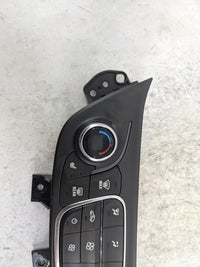 2020-2022 Chevrolet Equinox Climate Control Module Temperature AC/Heater Replacement P/N:84612975 737020000000X Fits OEM Use