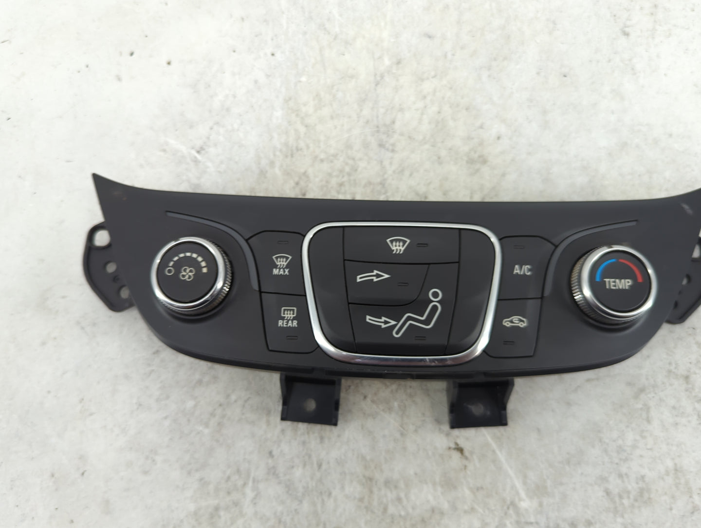 2019-2021 Chevrolet Equinox Climate Control Module Temperature AC/Heater Replacement P/N:84422503 7370200000000X Fits OEM Us