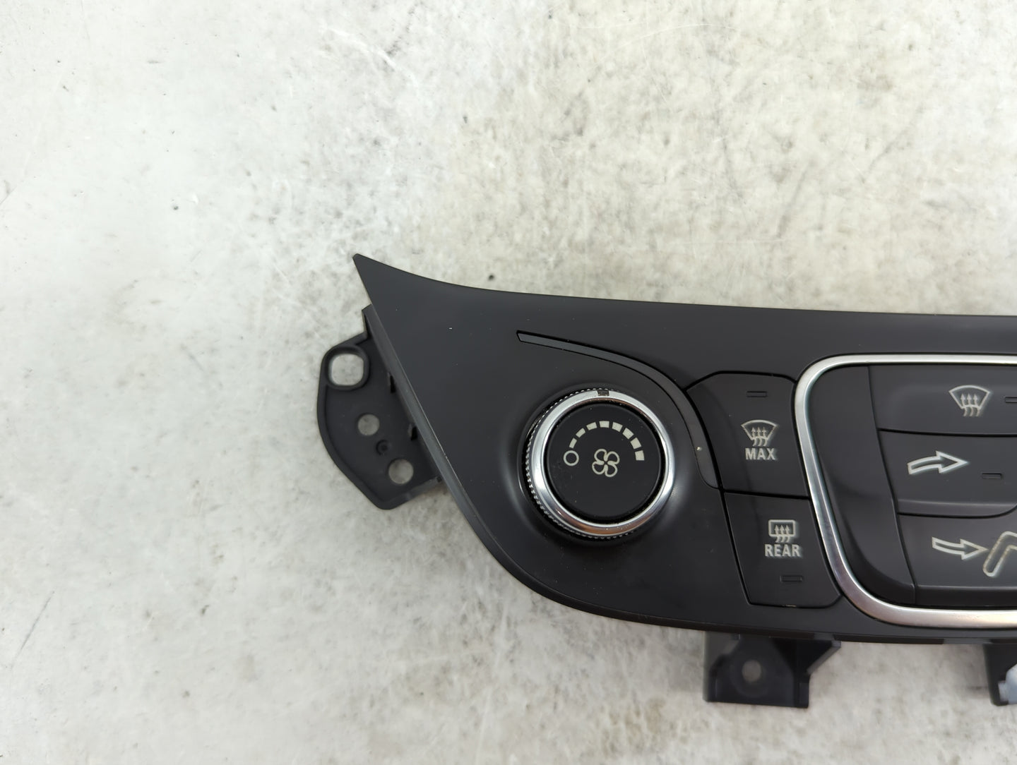 2019-2021 Chevrolet Equinox Climate Control Module Temperature AC/Heater Replacement P/N:84422503 7370200000000X Fits OEM Us