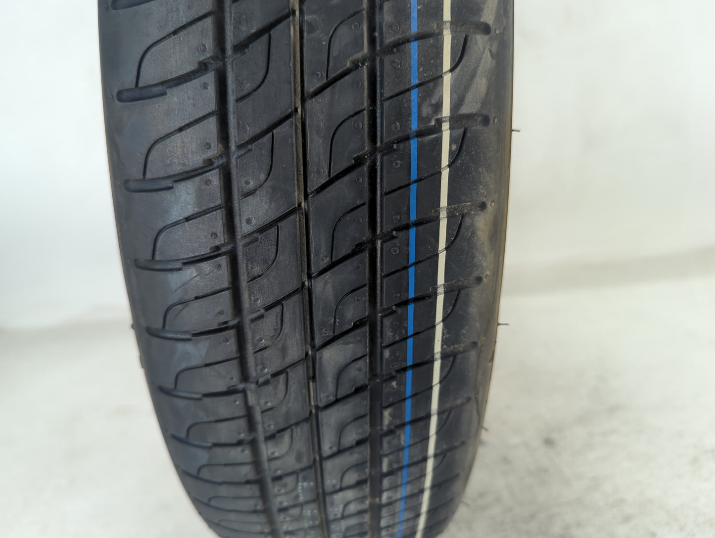 2018-2022 Chevrolet Equinox Spare Donut Tire Wheel Rim Oem 1486988 - Oemusedautoparts1.com