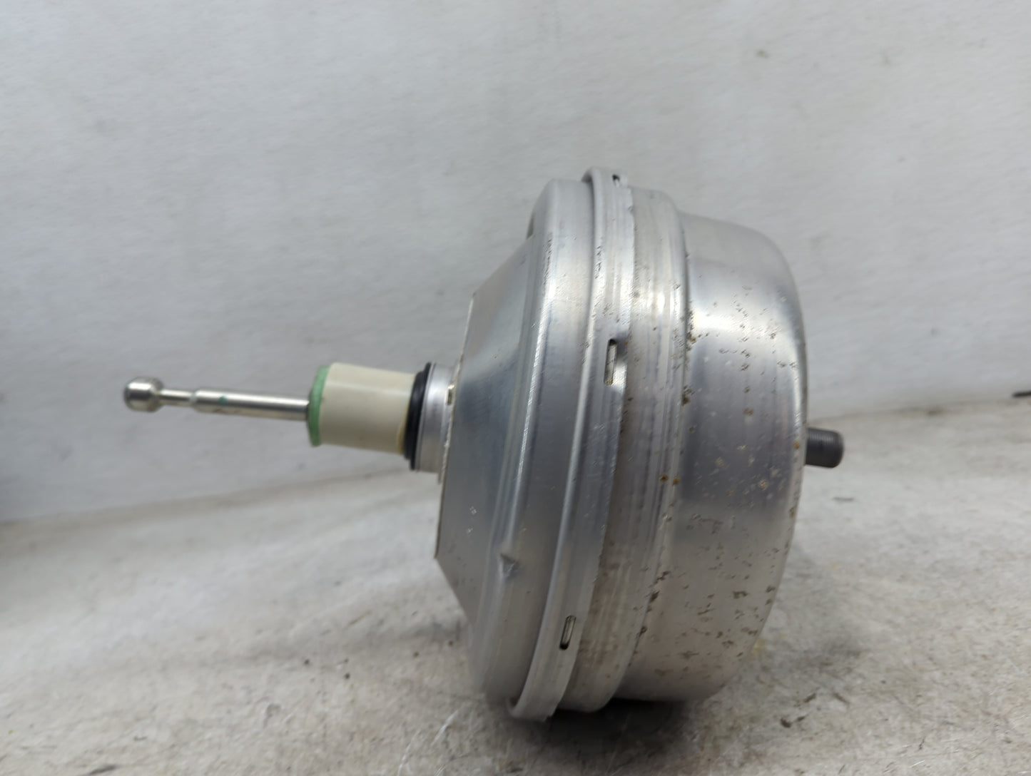 2018-2022 Chevrolet Equinox Power Brake Booster Oem 1490233 - Oemusedautoparts1.com