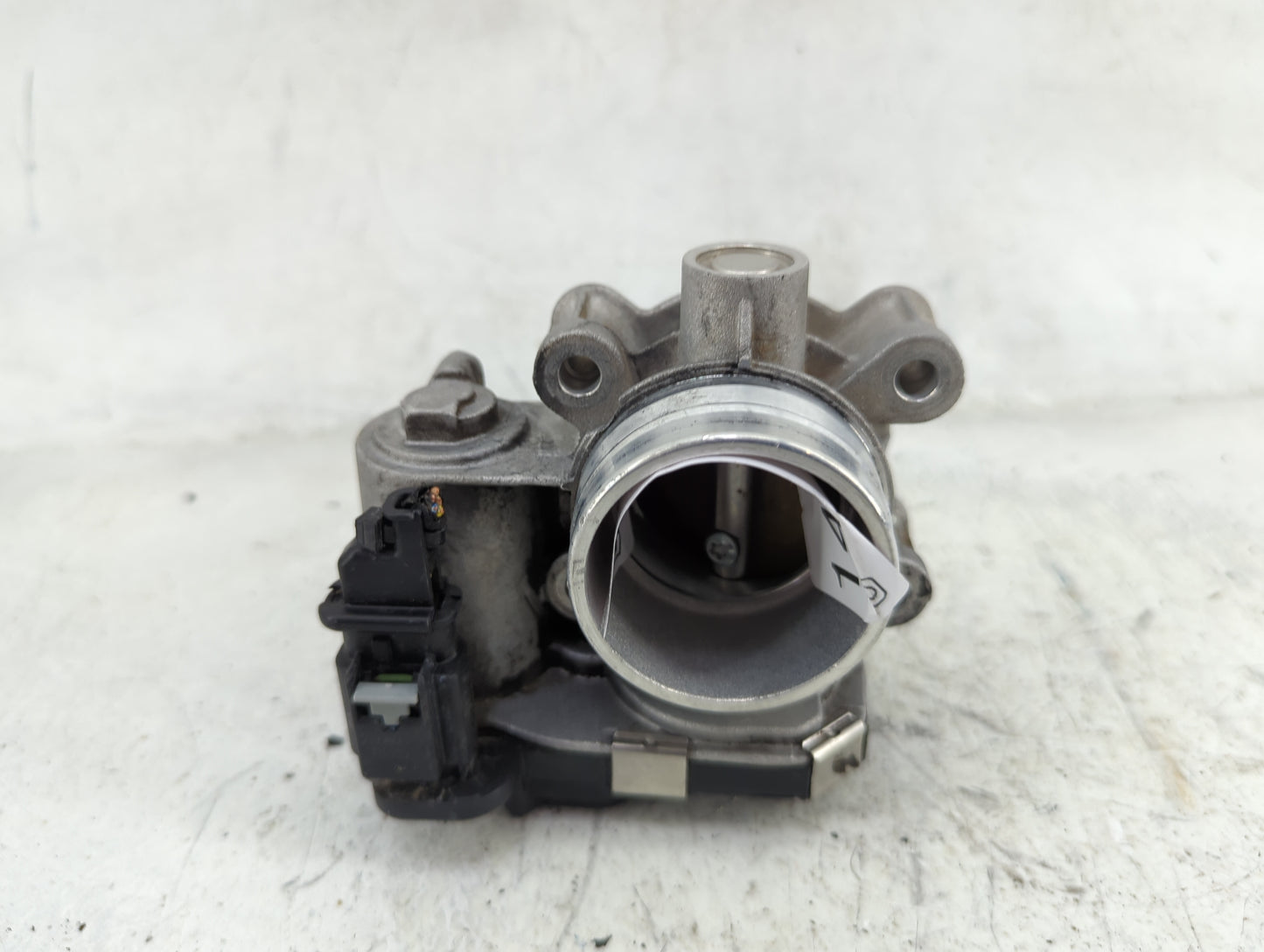2018-2022 Chevrolet Equinox Throttle Body P/N:12671379AA Fits Fits 2016 2017 2018 2019 2020 2021 2022 OEM Used Auto Parts - 