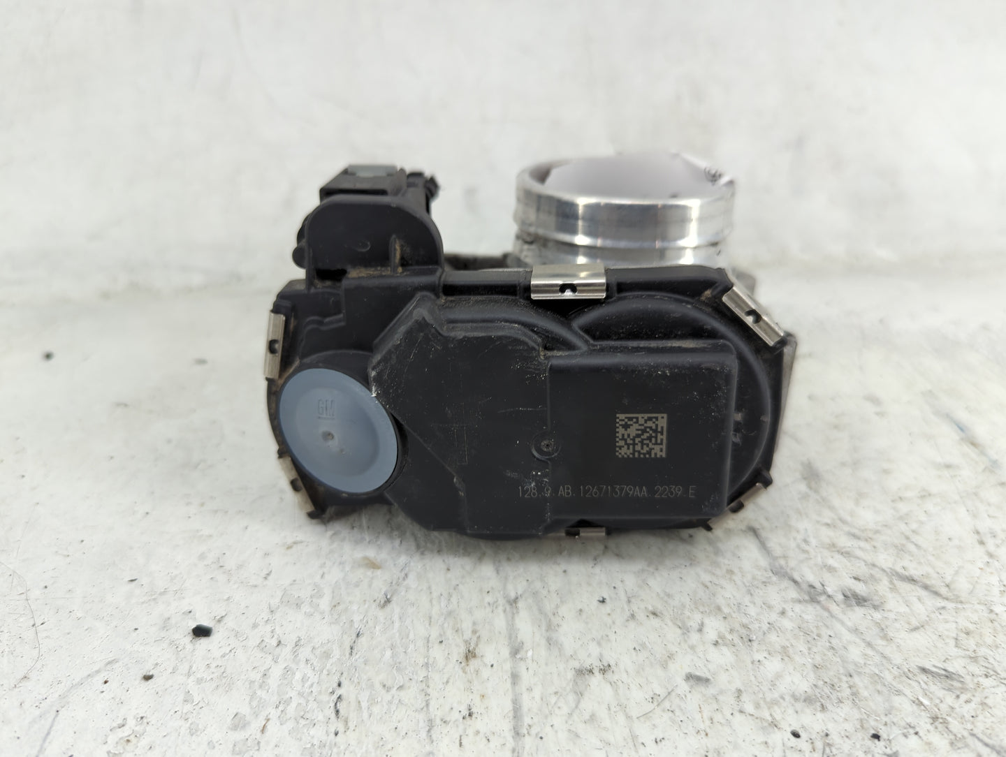 2018-2022 Chevrolet Equinox Throttle Body P/N:12671379AA Fits Fits 2016 2017 2018 2019 2020 2021 2022 OEM Used Auto Parts - 
