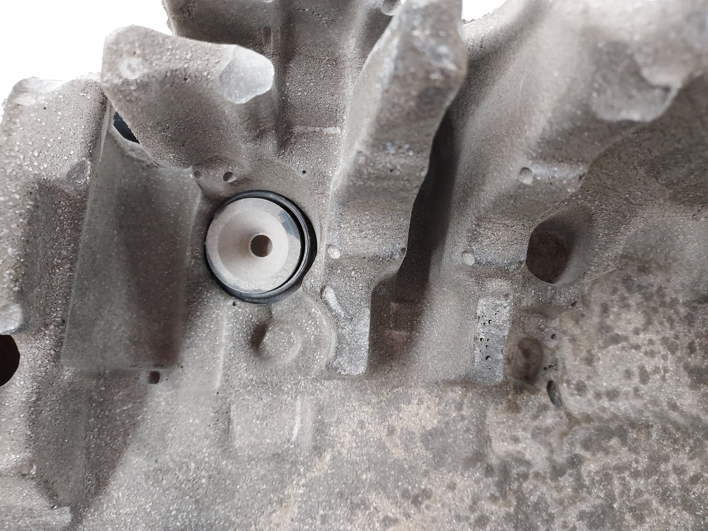 2020 Chevrolet Equinox Engine Cover 1497133 - Oemusedautoparts1.com