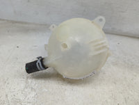 2018 Chevrolet Equinox Radiator Coolant Overflow Expansion Tank Bottle 1499459 - Oemusedautoparts1.com