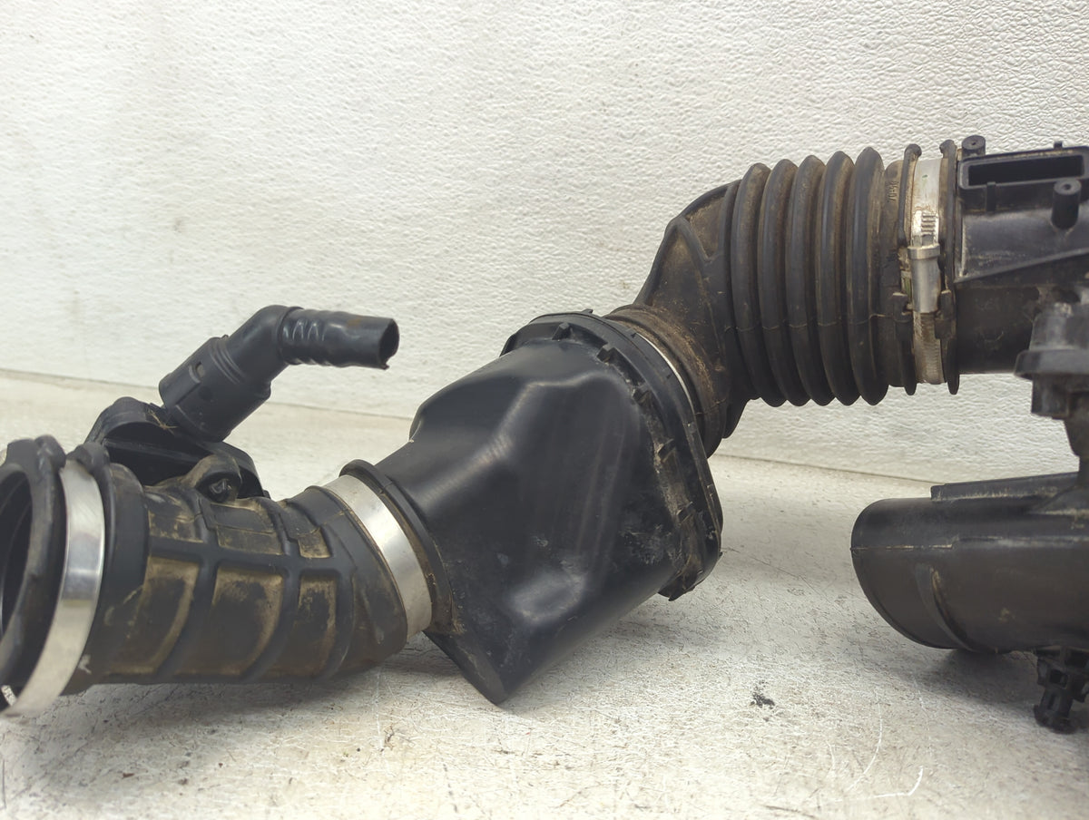 2018-2022 Chevrolet Equinox Air Cleaner Intake-duct Hose Tube 1499729 - Oemusedautoparts1.com