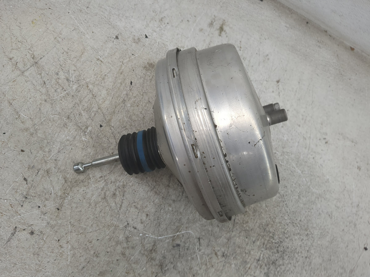 2018-2022 Chevrolet Equinox Power Brake Booster Oem 1501179 - Oemusedautoparts1.com