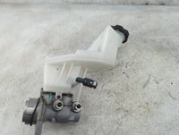 2018-2022 Chevrolet Equinox Brake Master Cylinder 1515644 - Oemusedautoparts1.com