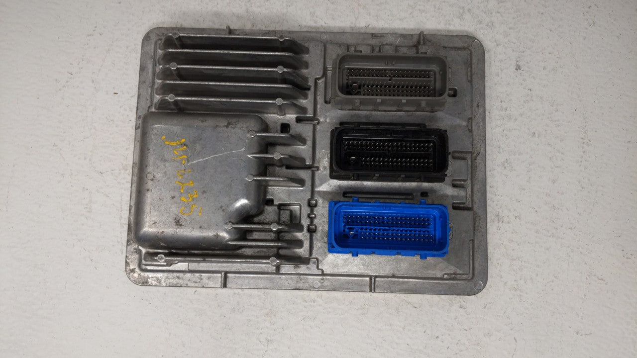 2020 Chevrolet Equinox PCM Engine Control Computer ECU ECM PCU OEM P/N:12702989 12697837 Fits OEM Used Auto Parts - Oemuseda