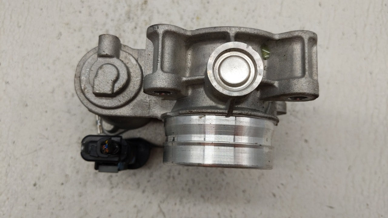 2018-2019 Chevrolet Equinox Throttle Body P/N:12659491BA 12671379AA Fits Fits 2016 2017 2018 2019 OEM Used Auto Parts - Oemu